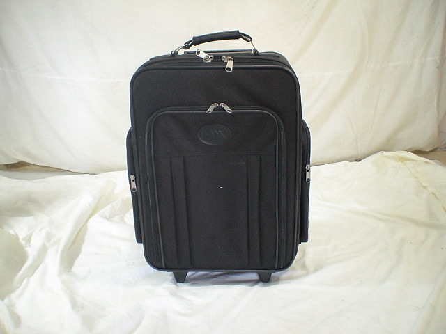 2409　HM　黒　スーツケース　キャリケース　旅行用　ビジネストラベルバック_画像1