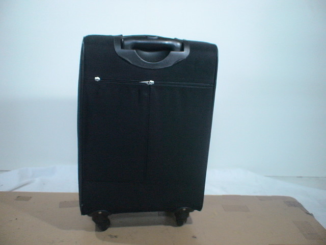 2678　ellesse　黒 スーツケース　キャリケース　旅行用　ビジネストラベルバック_画像2