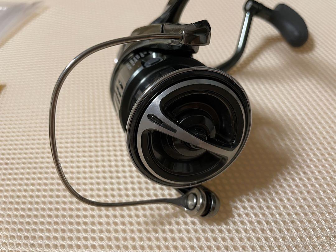 Shimano シマノ 22ステラ C3000MHG ほぼ新品 リール | budgethearses.com