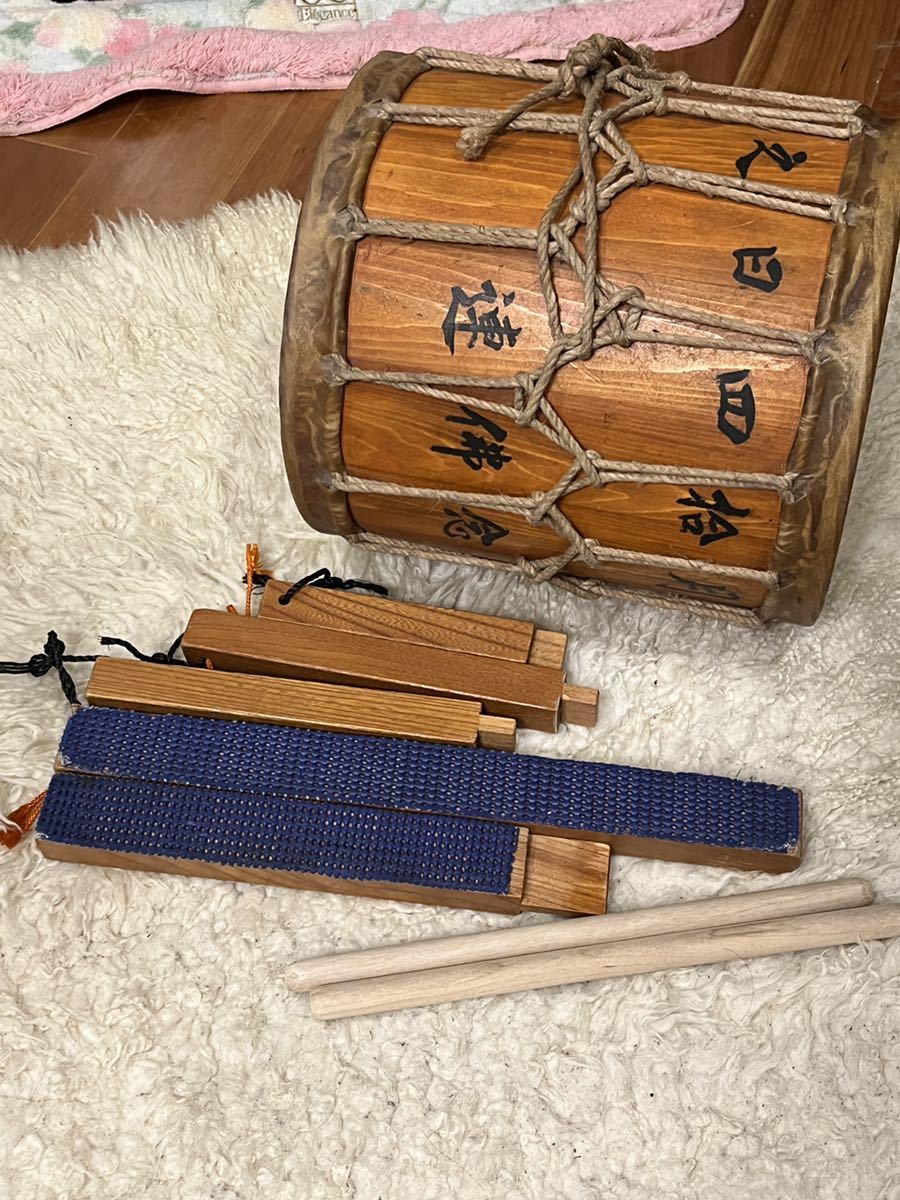  okedo-daiko futoshi hand drum pcs, chopsticks set 