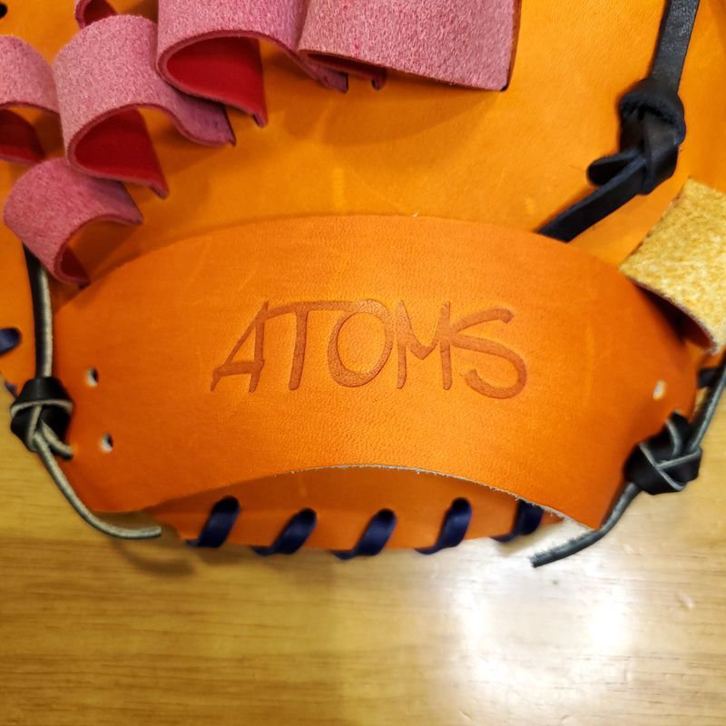 アトムズ 日本製 キャッチターゲット トレーニンググラブ ATOMS 49 一般用大人サイズ 内野用 硬式グローブ_画像6