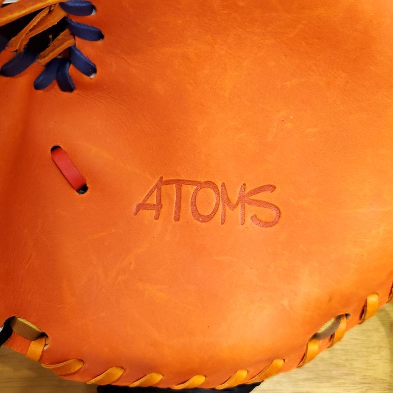 アトムズ 日本製 キャッチターゲット トレーニンググラブ ATOMS 53 一般用大人サイズ 内野用 硬式グローブ_画像3