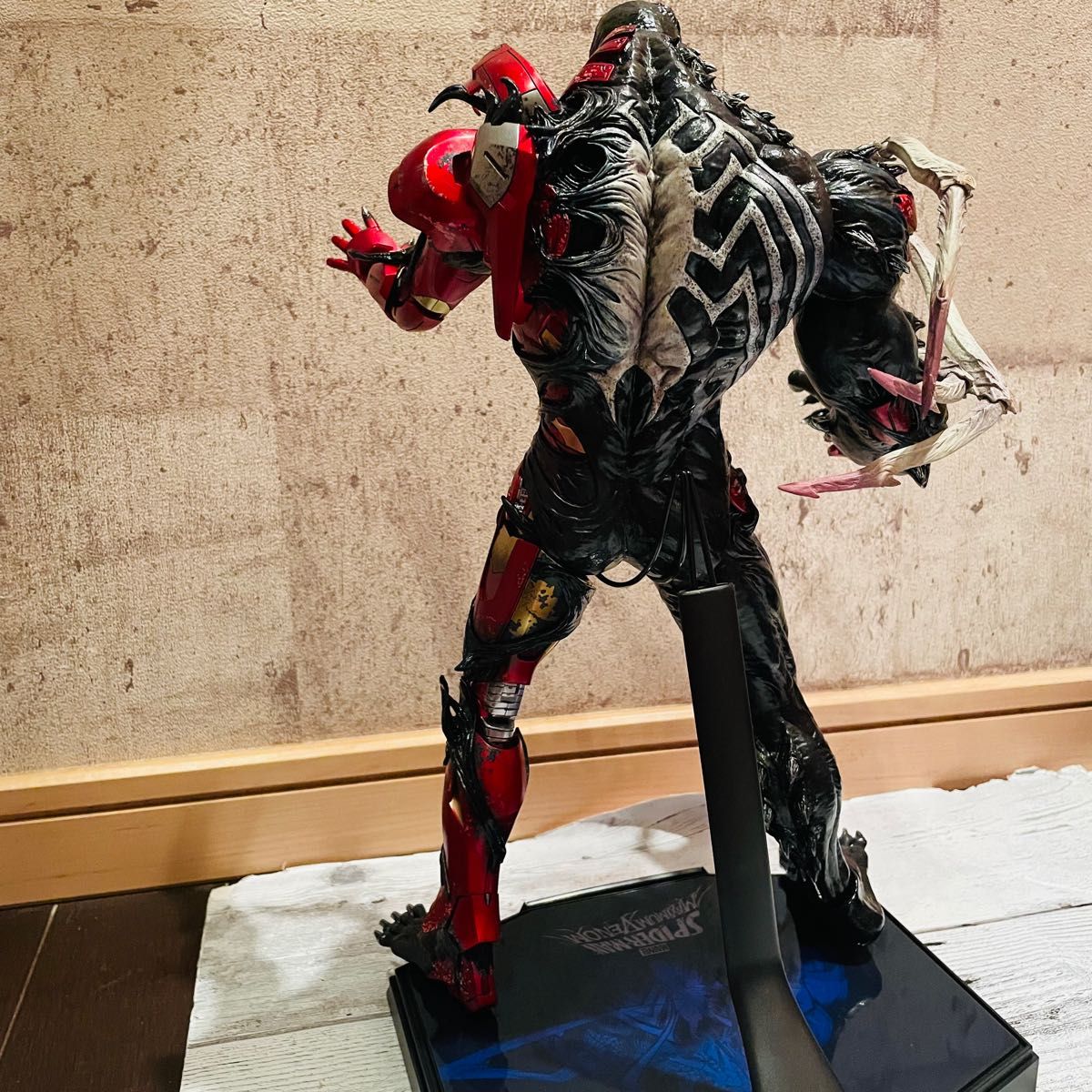 ホットトイズ スパイダーマン マキシマム・ヴェノム アイアン ホットトイズ スパイダーマン マキシマム・ヴェノム アイアン