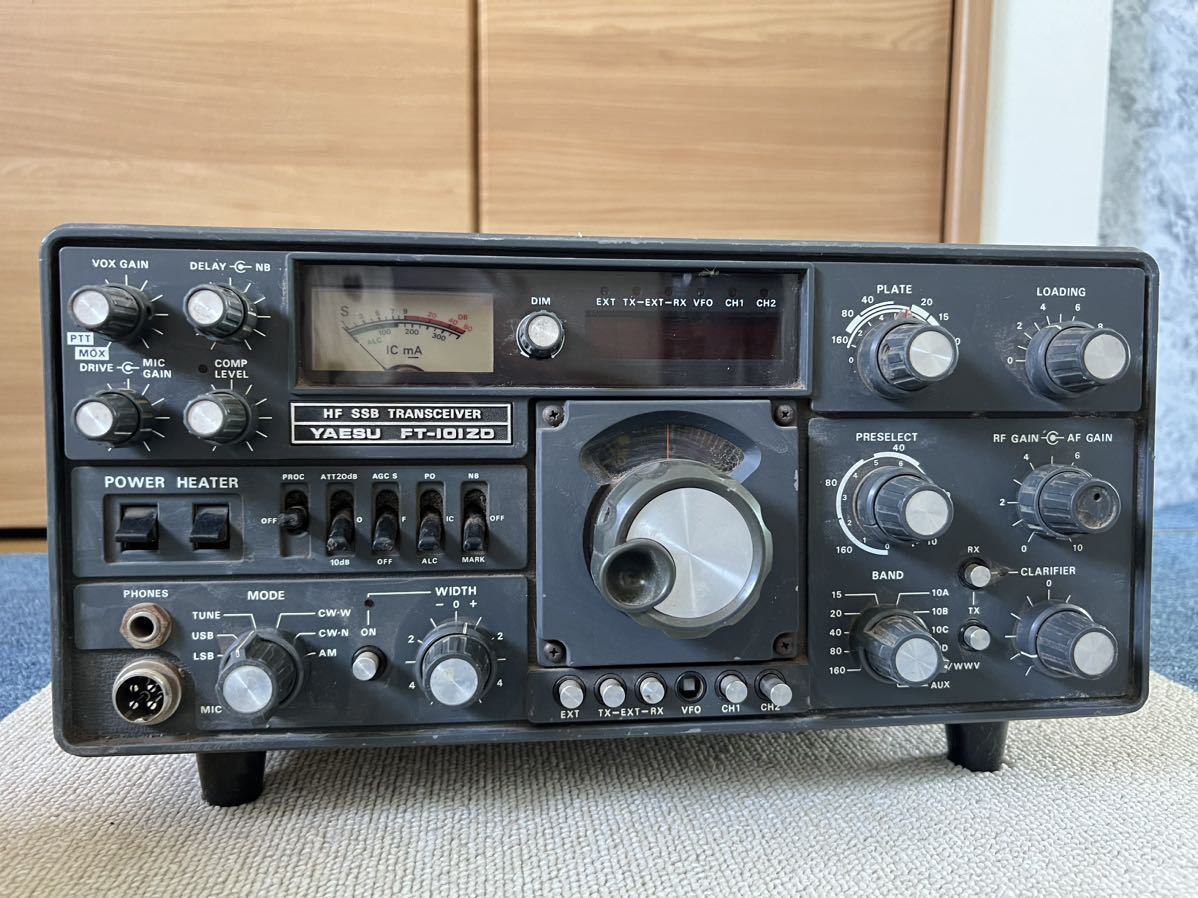 ヤフオク! - ヤエス 無線機 FT-101ZD HF SSB トランシ...