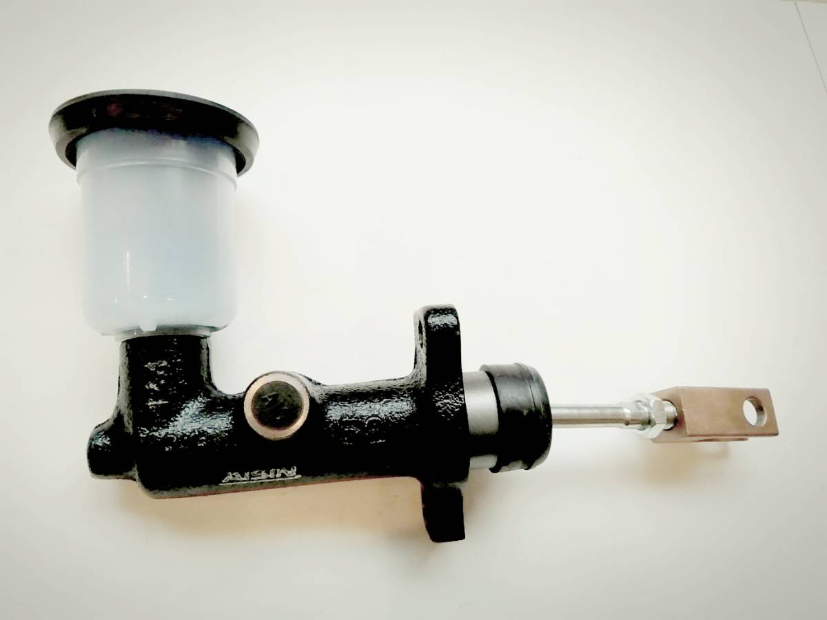 TOYOTA Land Cruiser 40 latter term clutch master cylinder [AISIN] Aisin ( Land Cruiser 40 41 42 44 55 56 60 70 FJ BJ