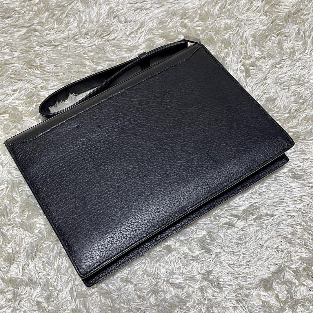 美品】カルティエ パシャ クラッチバッグ サファイア装飾 レザー 黒 金具-