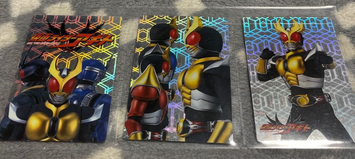 仮面ライダークウガ　アギト　ファイズ　ブレイド　龍騎等ソーセージ付属カード73枚キラカードあり