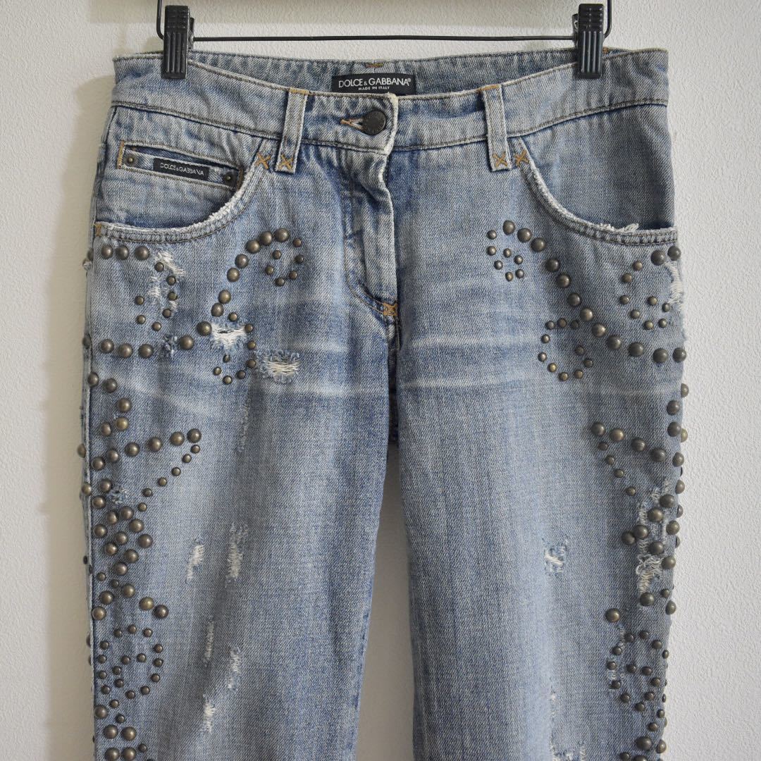人気満点 黒ヒョウ刺繍クラッシュデニム DOLCE&GABBANA スタッズ