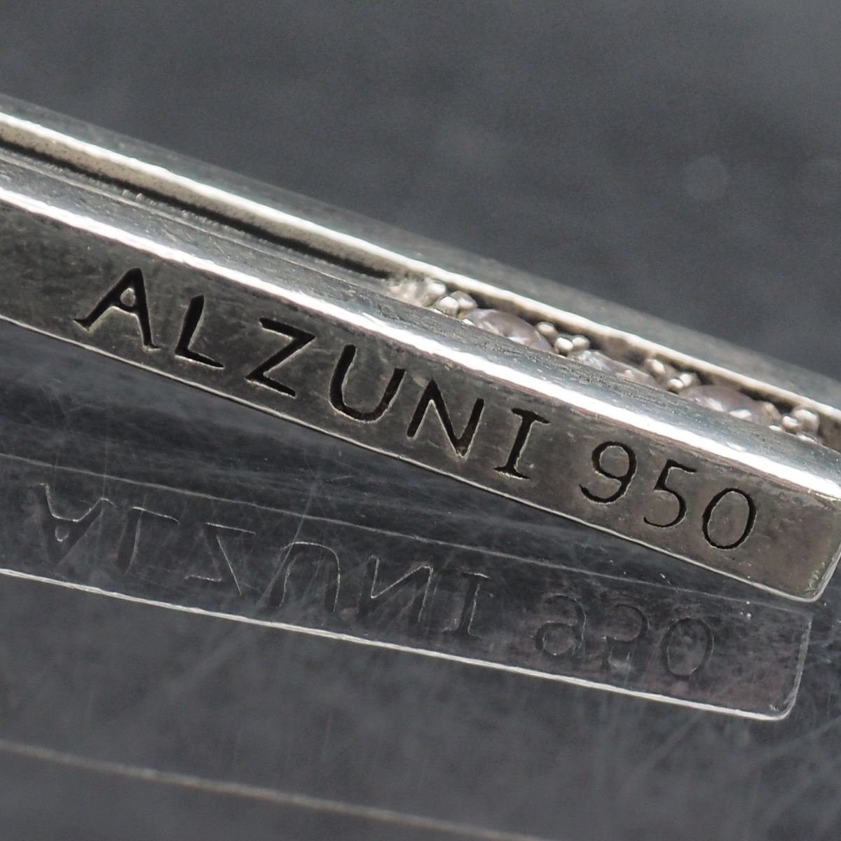 B414 ALZUNI アルズニ 950刻印 ペンダント トップ バータグ B414 ALZUNI アルズニ 950刻印 ペンダント トップ バータグ