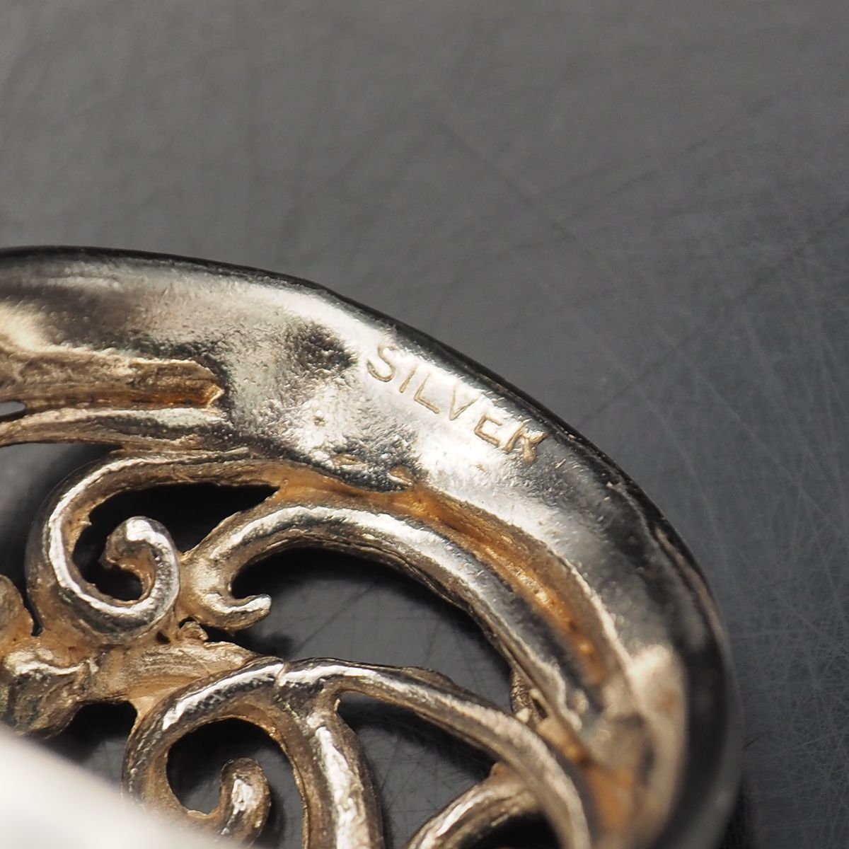 C15 ヴィンテージ AVA SILVER刻印 リング 特大 大ぶり 透かし C15 ヴィンテージ AVA SILVER刻印 リング 特大 大ぶり 透かし