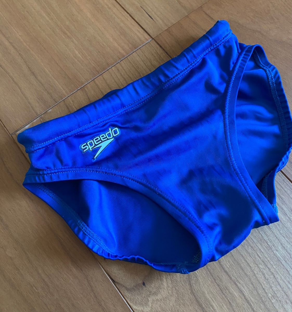 レア】speedo アクアブレードΣ ダイナカット ブルー 140サイズ 超光沢 ウロコ模様 スピード/ 競パン Vパン  競泳水着