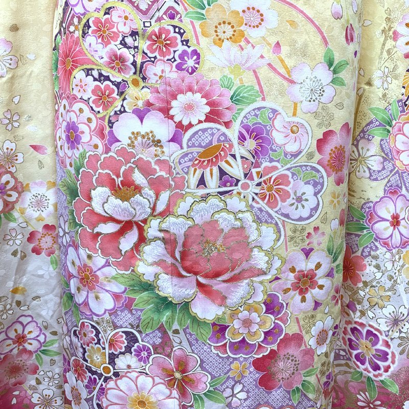 〇古典柄振袖金彩地紋刺繍牡丹桜毬成人式結婚式〇美品305z11 | JChere