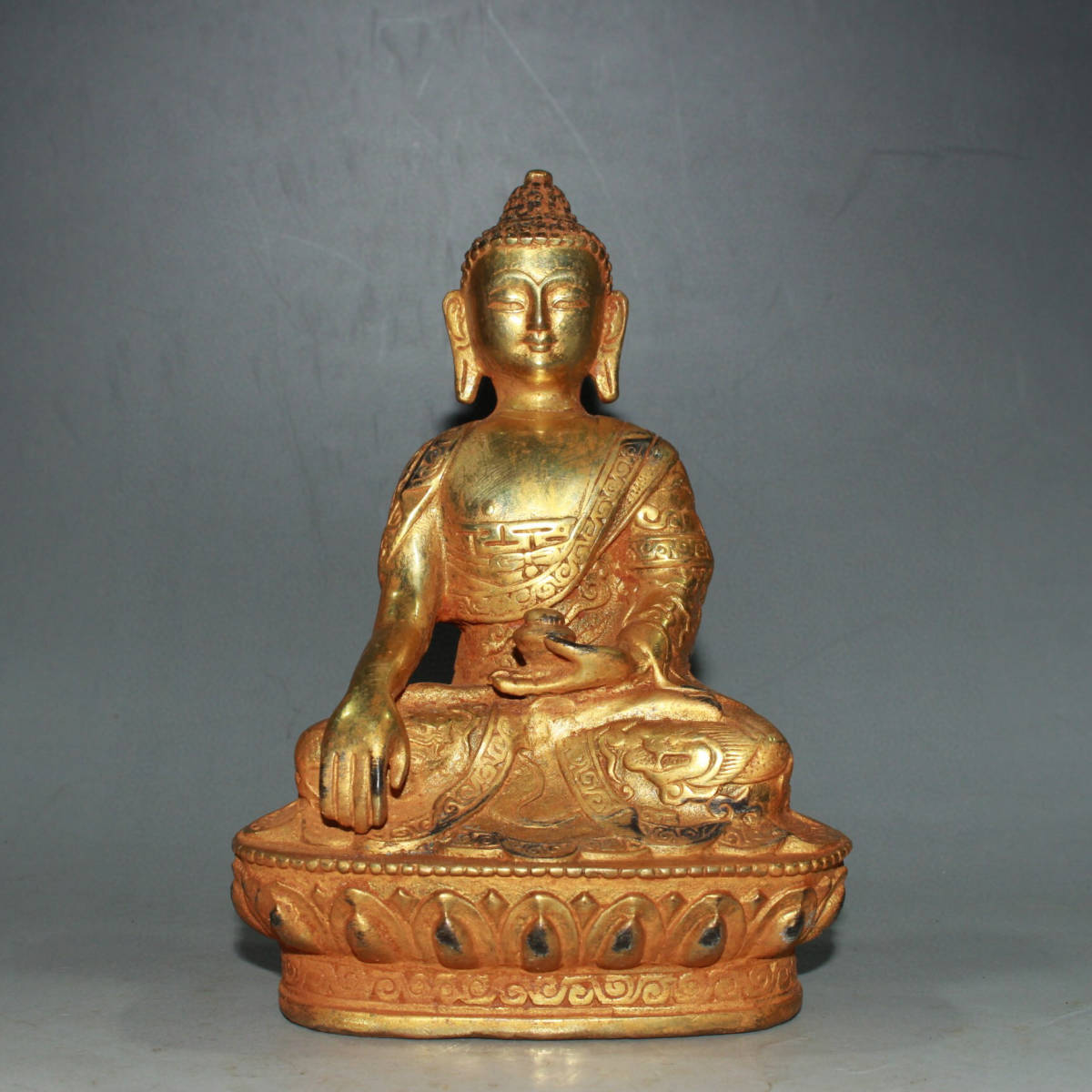 ▽鴻▽銅製金鍍釋迦摩尼像置物古賞物中国古玩中国古美術