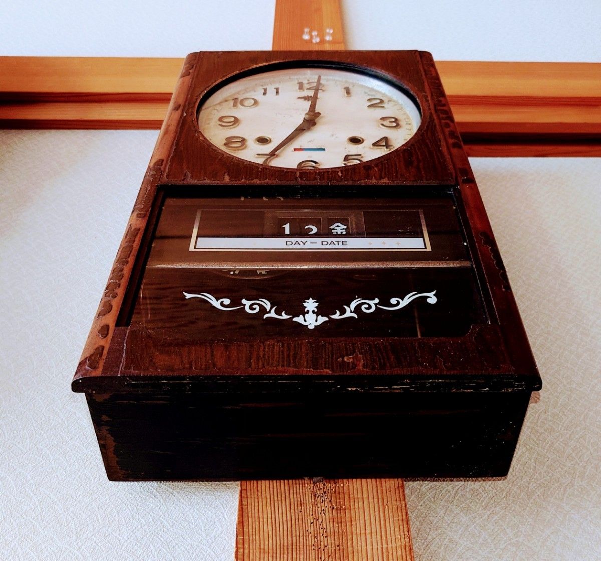完動品〉シチズン カレンダー付き30日巻きゼンマイ振り子時計 完動品〉シチズン カレンダー付き30日巻きゼンマイ振り子時計