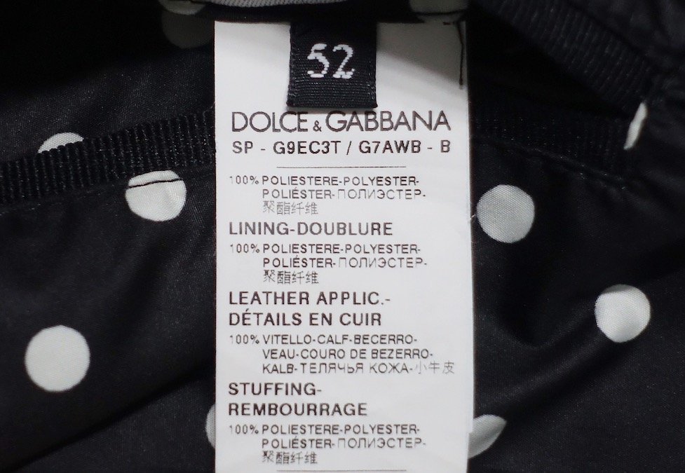 美品 DOLCE & GABBANA ドルガバ ポルカドット リバーシブル ボンバージャケット ブラック×ホワイト 軽量 中綿 メンズ 52 MA-1 ブルゾン_画像5