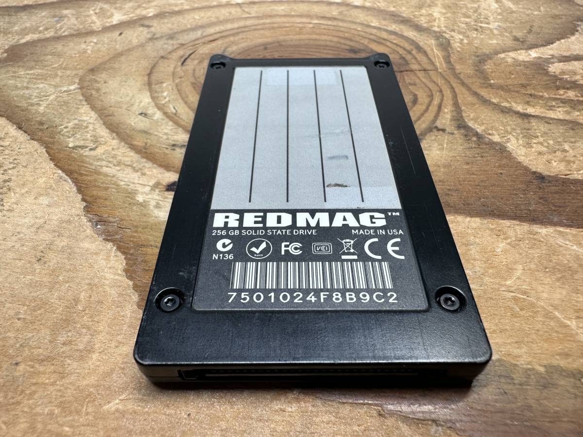 DIGITAL CINEMA REDMAG RED 1.8 中古動作品 SSD CARD 256G 送料無料 即日発送