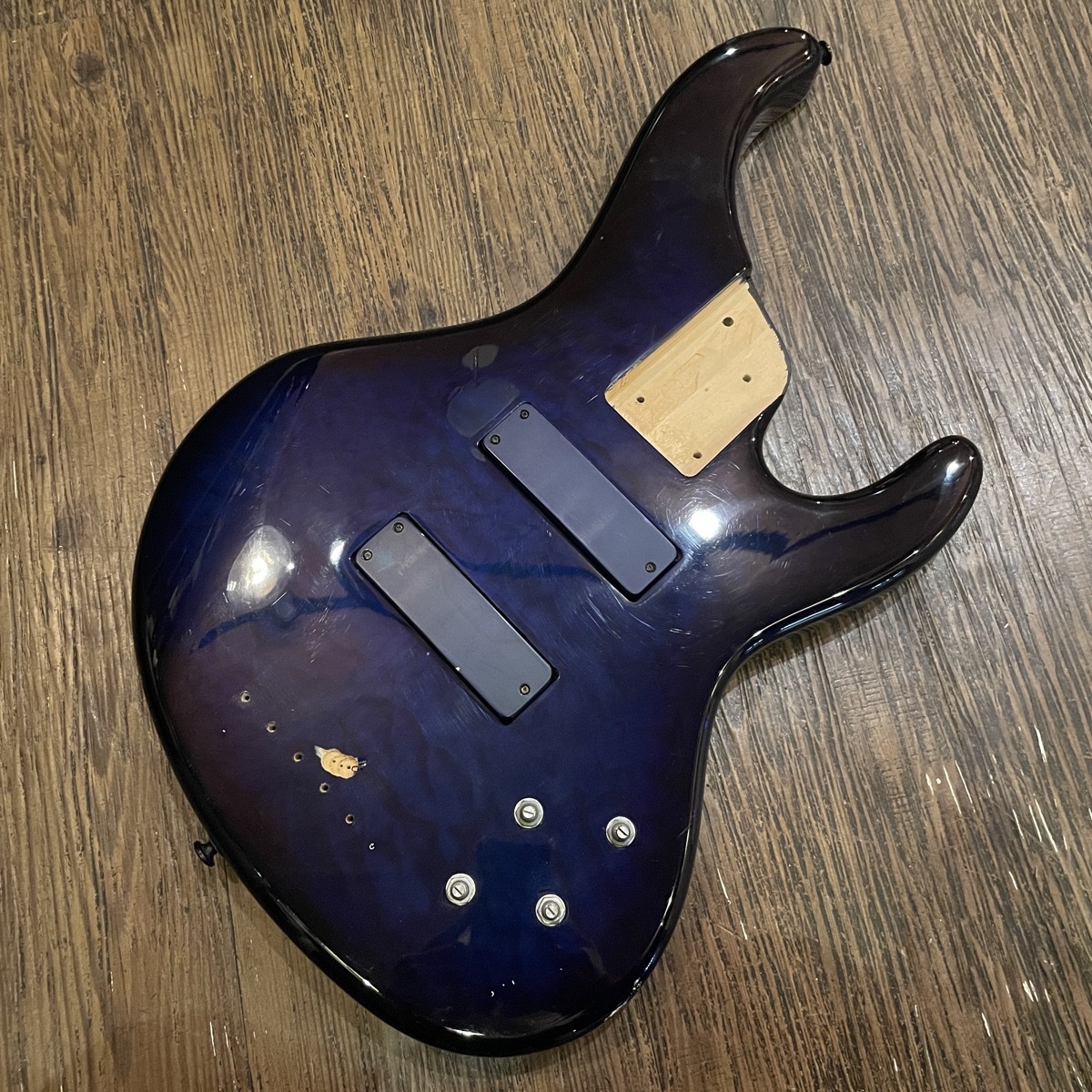 Real Bossa Design Tribute TOBJ-4R Bass Guitar Body ベース ボディ -GrunSound-z230-_画像1