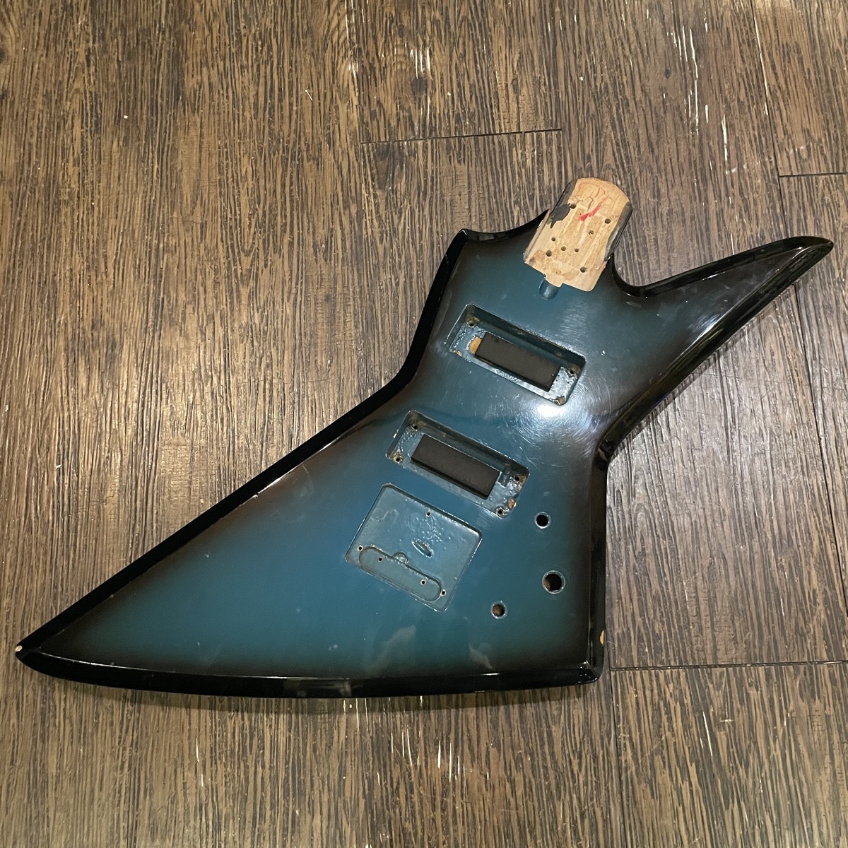 AriaProII ZZB Deluxe Bass Guitar Body ベース ボディ -GrunSound-z254-_画像1