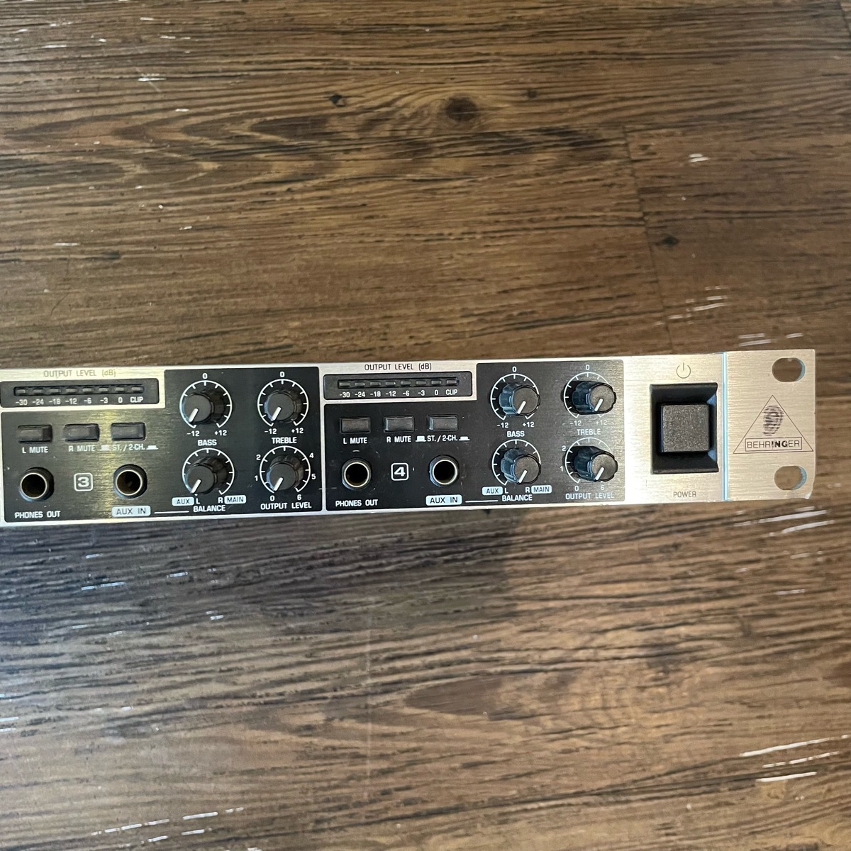 Behringer MHA4700 Powerplay Pro-XL べリンガー ヘッドホンアンプ -GrunSound-f693-_画像3