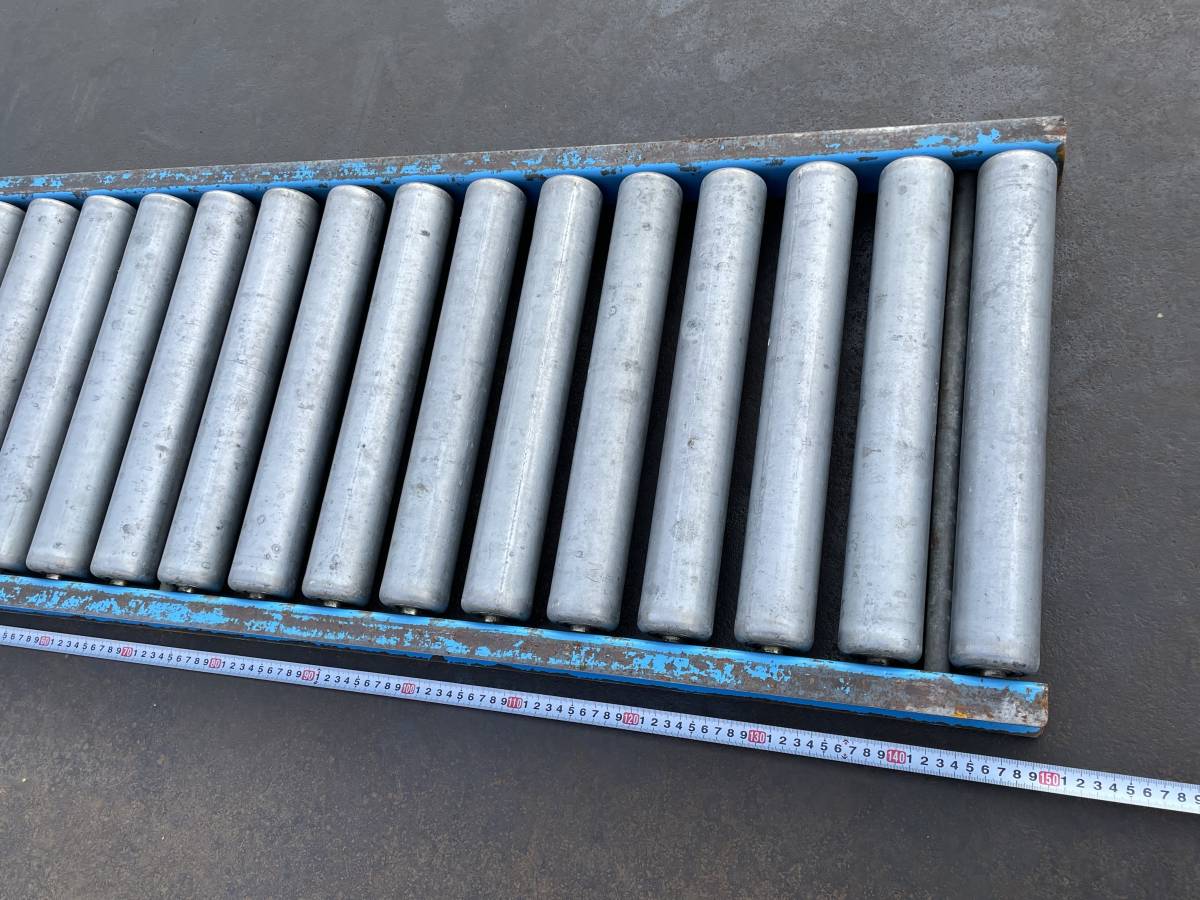  roller conveyer *1 point *1495mm* steel made * conveyor roller * pipe conveyor * transportation line * weight of an vehicle transportation * hand pushed . transportation * prompt decision *te06E