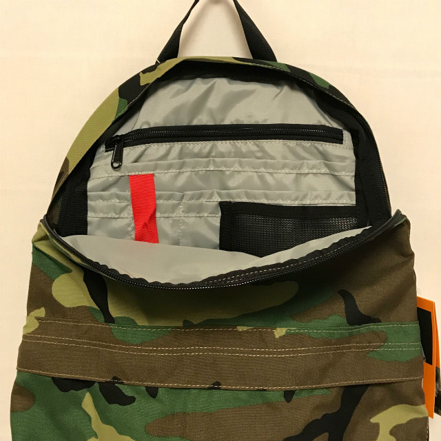 新品 ケルティ KELTY リュック デイパック DAYPACK Woodland Camo 21L_画像4