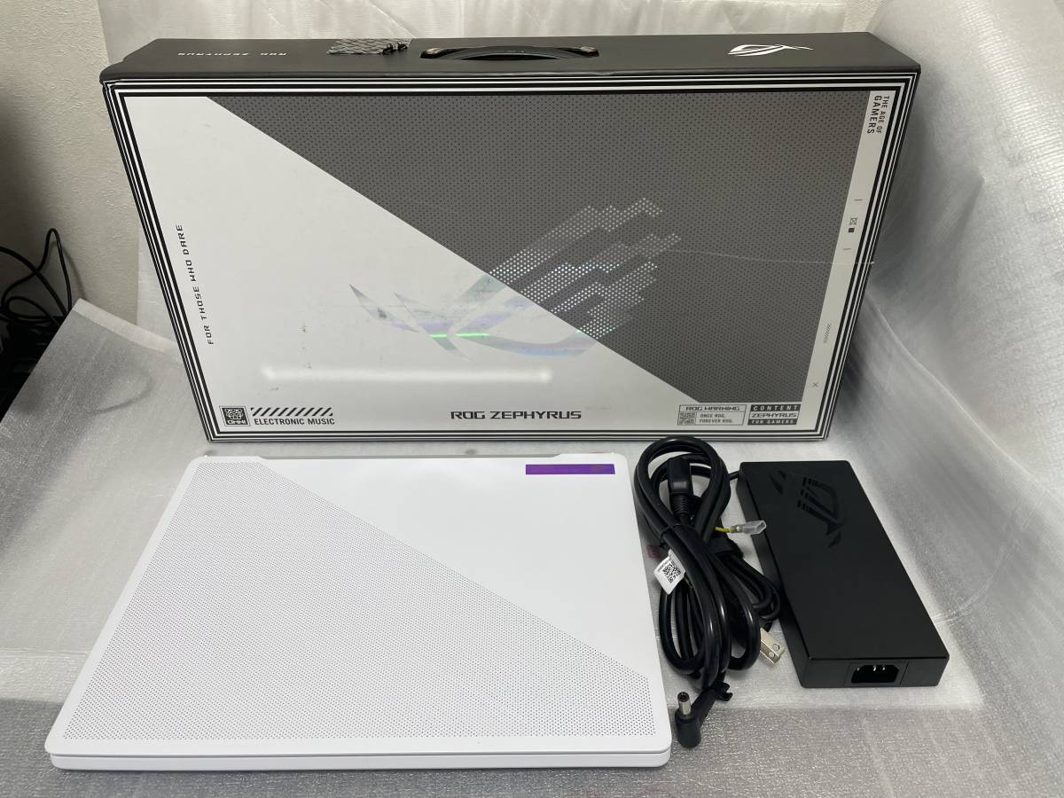 新品同様】ASUS ROG Zephyrus G14 Ryzen 7 6800HS RX 6700S GA402RJ