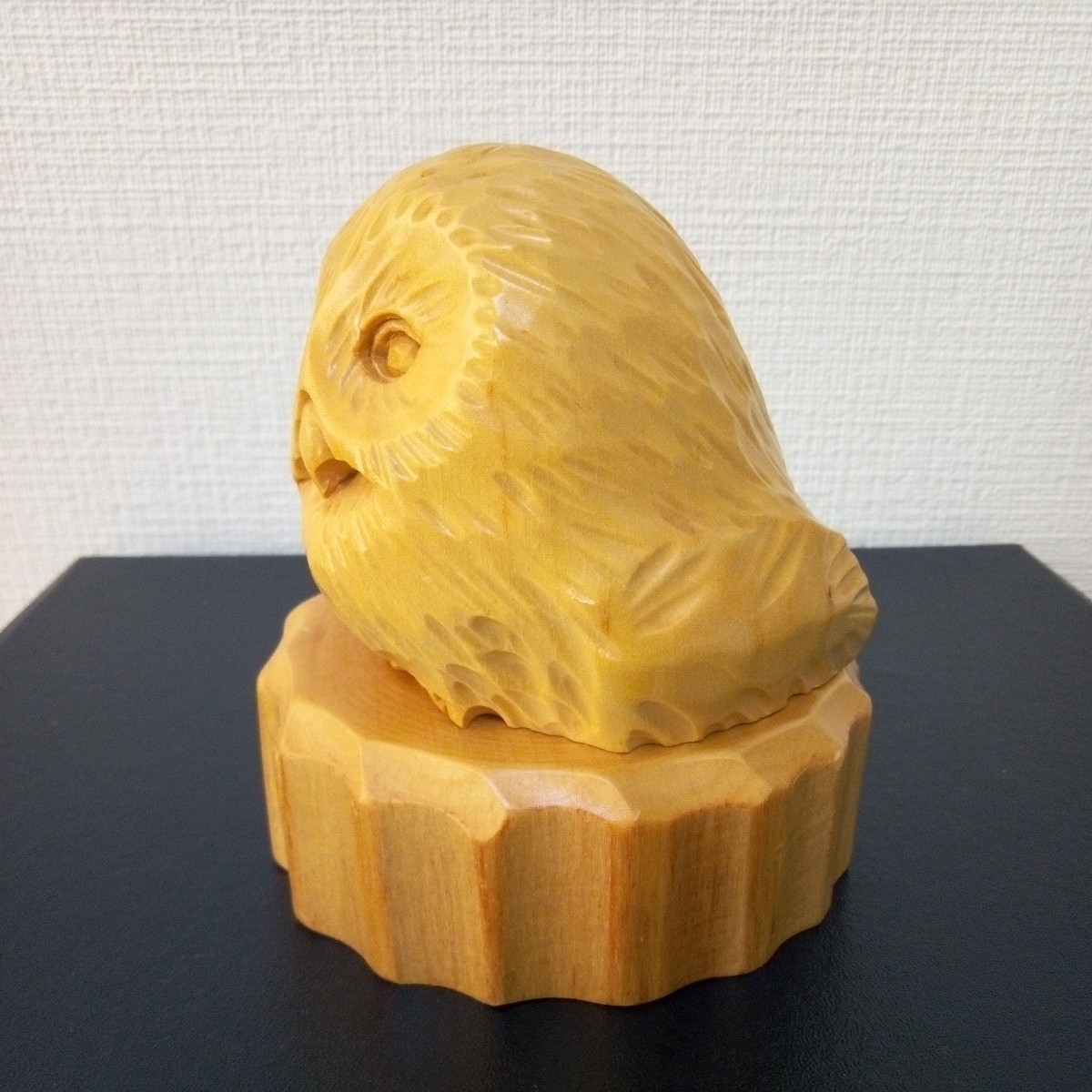 フクロウ バードカービング 木彫 置物 鳥 の商品詳細   ヤフオク