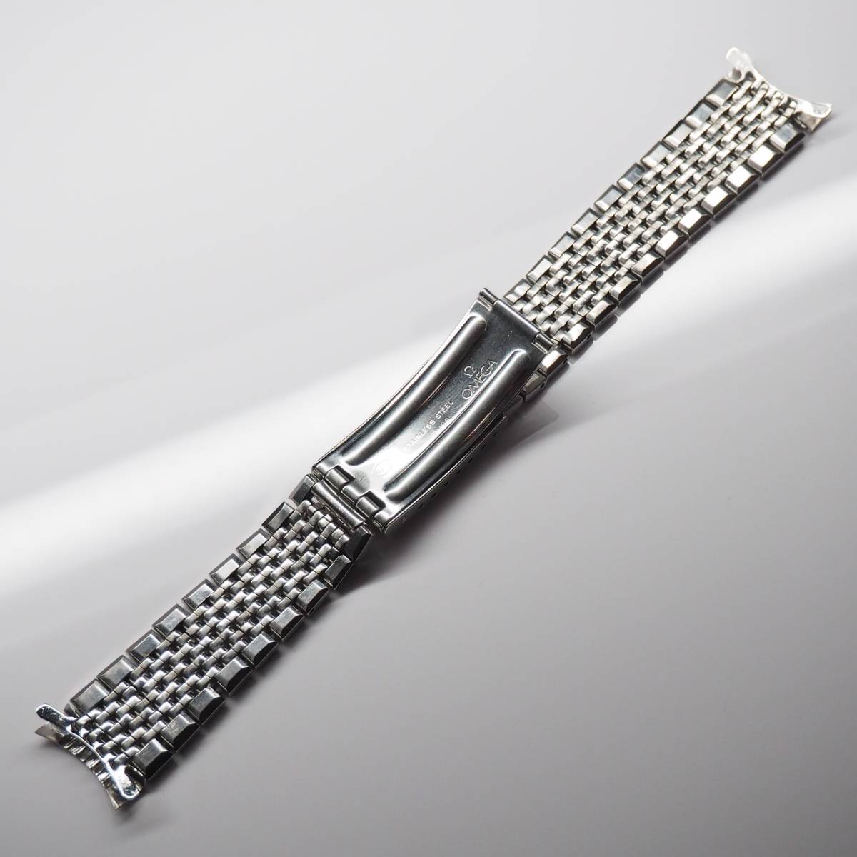 オメガ ヴィンテージブレス 1068/556 取付幅約19mm オメガ ヴィンテージブレス 1068/556 取付幅約19mm