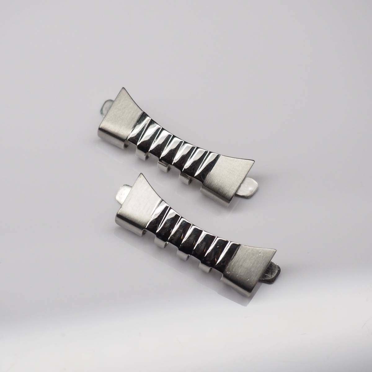 オメガ ヴィンテージブレス 1068/556 取付幅約19mm オメガ ヴィンテージブレス 1068/556 取付幅約19mm