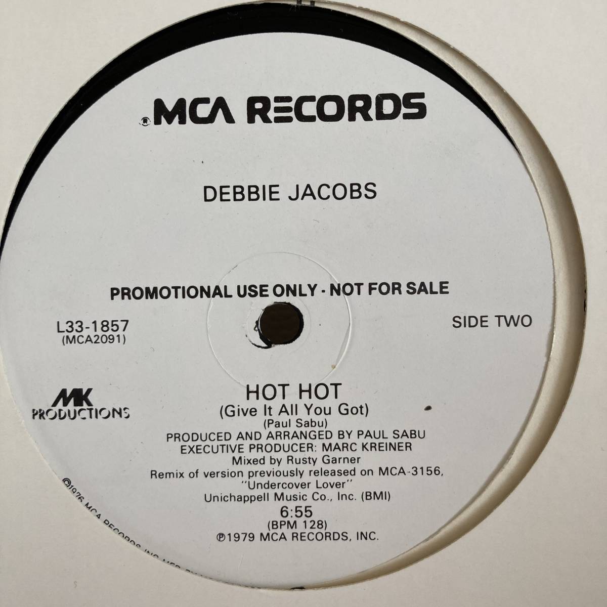 Debbie Jacobs - High On Your Love / Hot Hot (Give It All You Got) 12 INCH_画像2