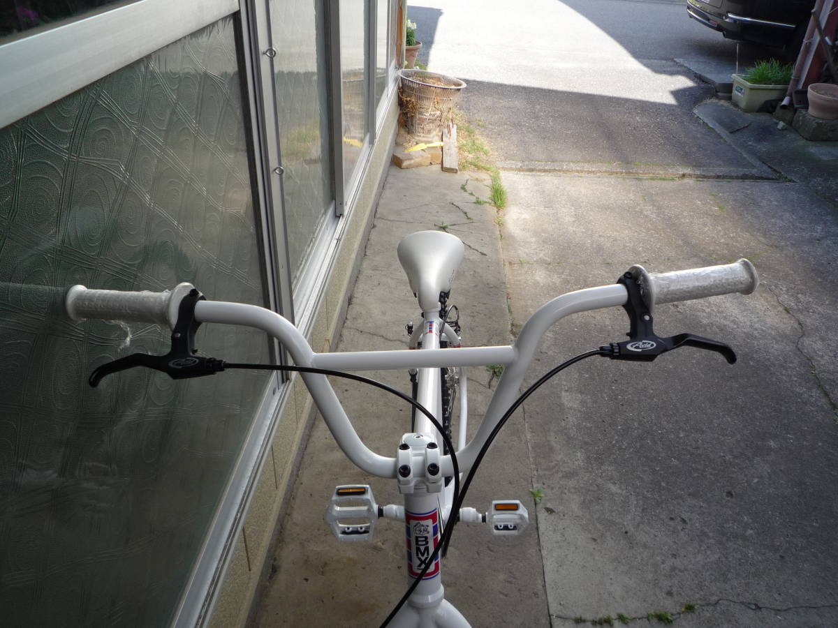 Mongoose マングース BMX KOS KRUISER コスクルーザー 26インチ Mongoose マングース BMX KOS KRUISER コスクルーザー 26インチ