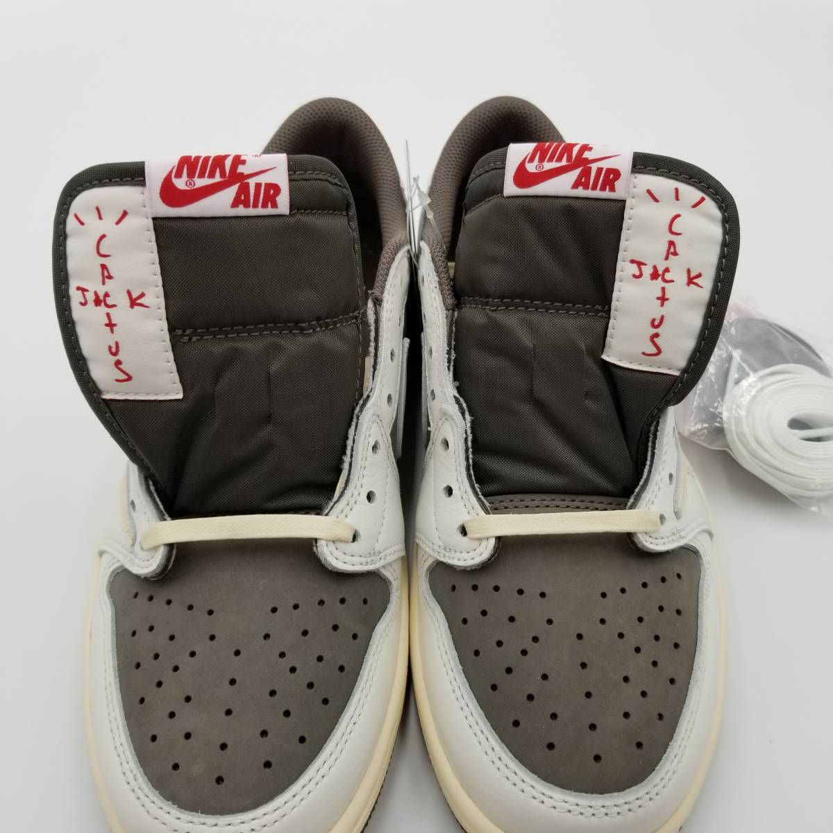 s8769T】未使用 26.0cm Travis Scott × Nike Air Jordan 1 Low OG SP