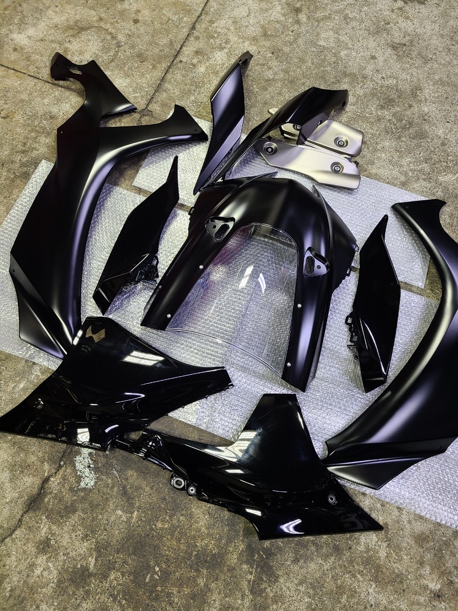 未使用 ヤマハ純正 YZF-R1 カウルセット 2020- RN65J 2CR 外装セット
