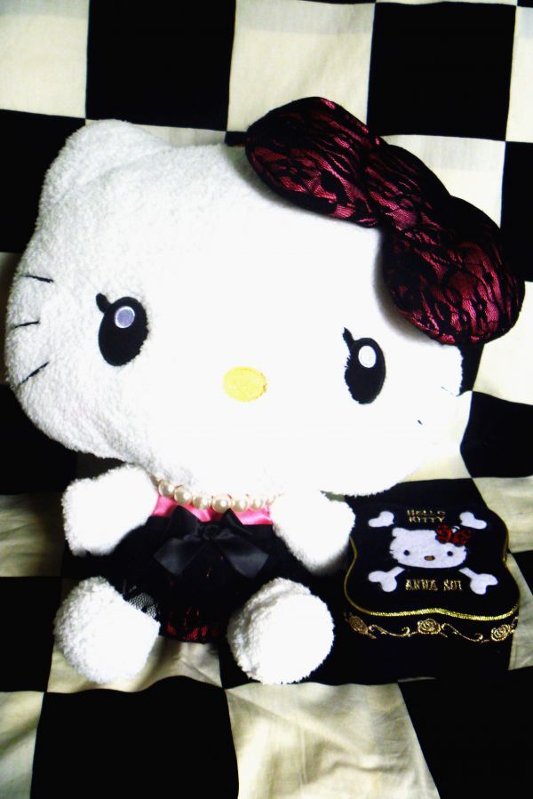  including carriage ANNA SUI Anna Sui Kitty BOX+ Anna Sui lame * multi case card passbook case .+ Kitty soft toy lucky bag 