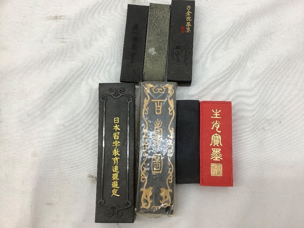 呉竹他 墨まとめ/香蘭/聖品/百寿園/梅香/法龍/動松通風/那智黒石/中国/書道具 未使用含む 中古品 ACBの画像5