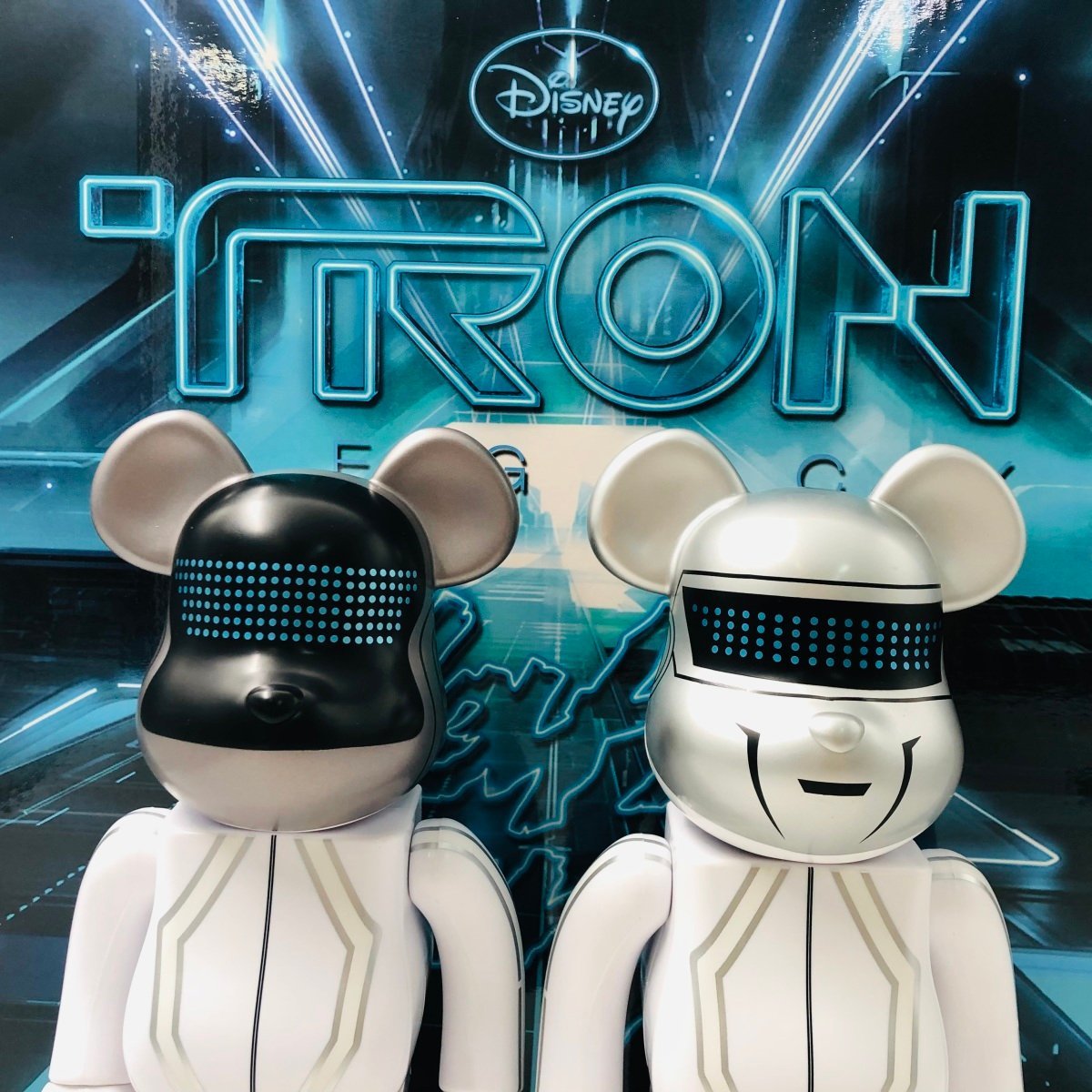 品 メディコム・トイ BE@RBRICK ベアブリック ディズニー TRON daft