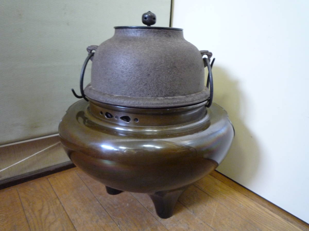 ◆中古 風炉釜 政典作 鬼面風炉 唐銅◆検索 茶道 唐金 美術 茶道具 茶釜 骨董_画像1