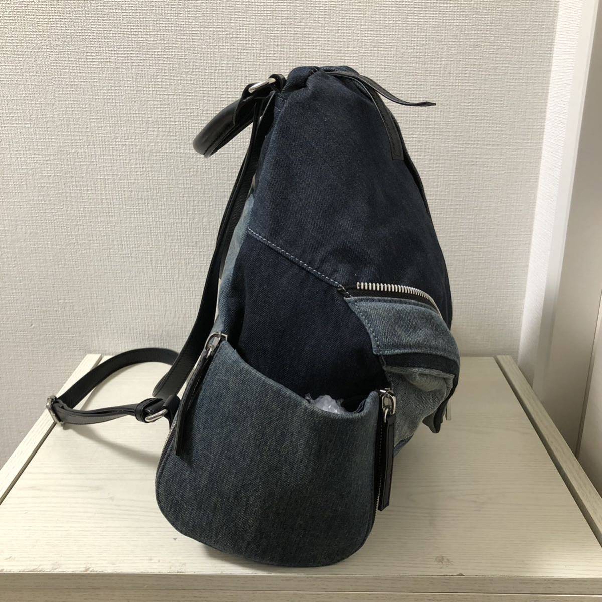 最初の 【値下げ】【美品】DIESEL バックパック デイパック リュック