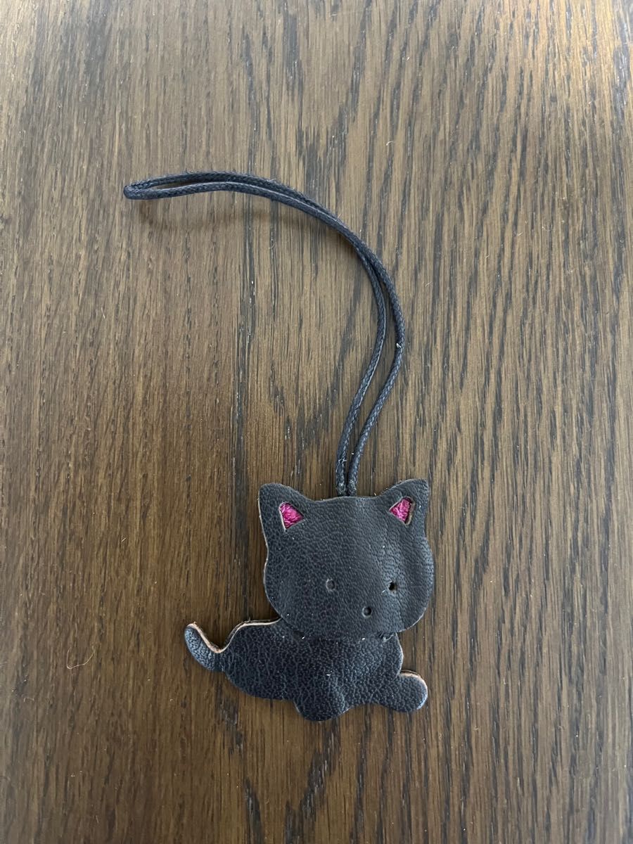 IBIZA イビサ 革製チャーム 黒猫ちゃん