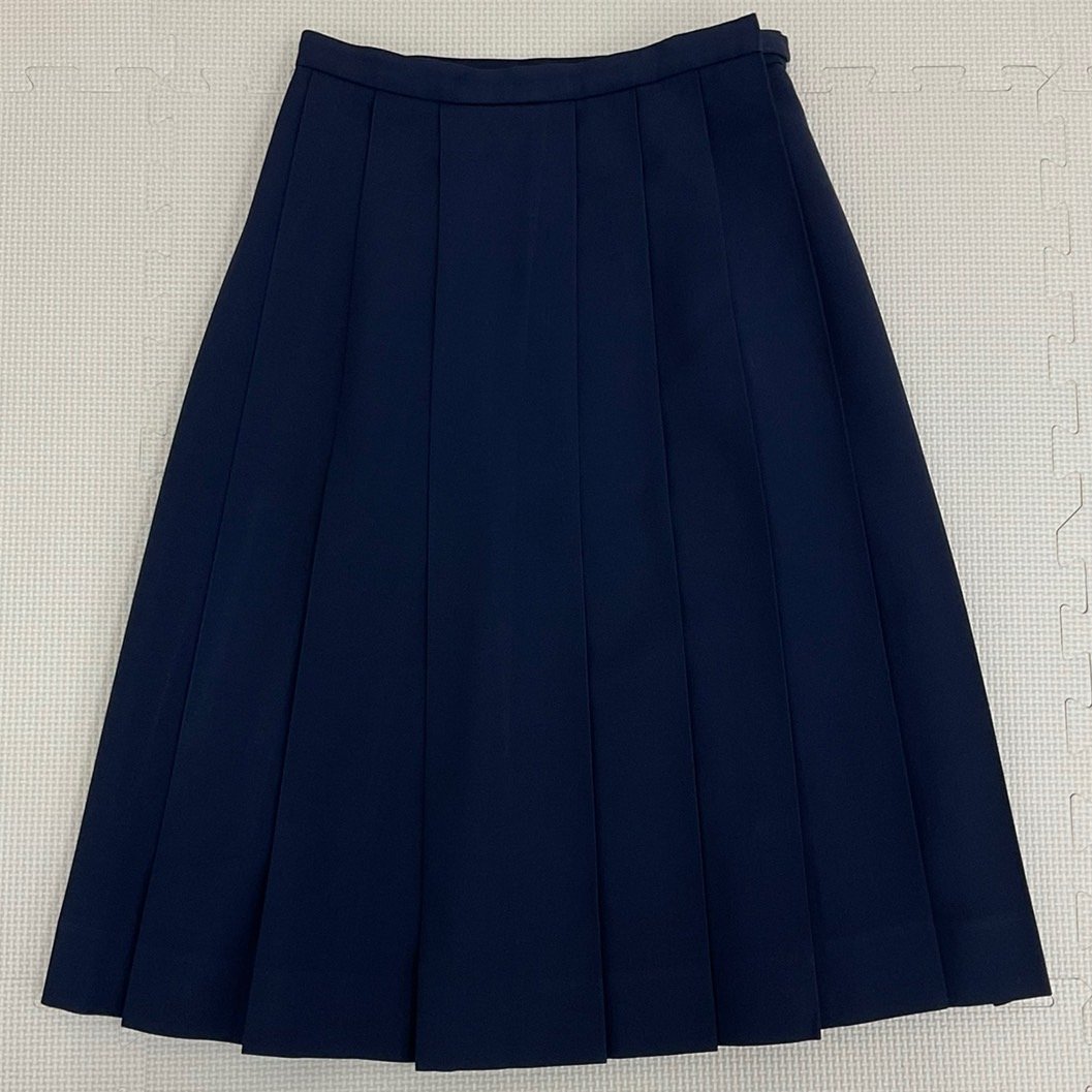 UT242-5 (中古) 福島県 須賀川市立 第二中学校 セーラー服 3点 UT242-5 (中古) 福島県 須賀川市立 第二中学校 セーラー服 3点