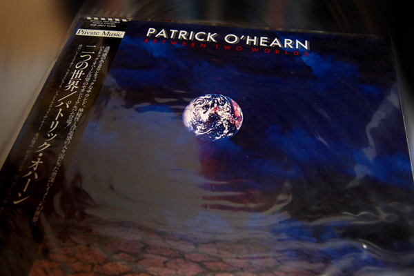 Patrick O'Hearn パトリック・オハーン Between Two Worlds 二つの世界 PMP 28012 レンタル落ち 解説有 若干シミ・破れ等有 ザッパ USED