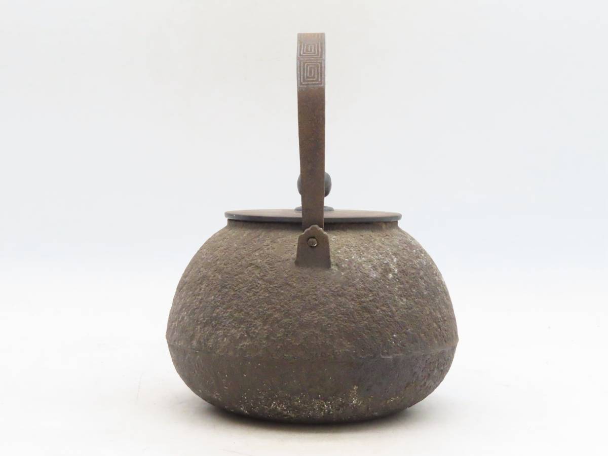 K3153 龍文堂 鉄瓶 銀摘 刻印 箱付 鉄器 鉄壺 急須 湯沸かし 容量約