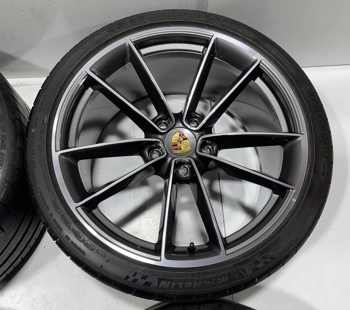 ポルシェ 純正 992 カレラ Porsche Carrera 21/20インチ　パナメーラ 21/20インチ Porsche 991 911 Michelin 2021年製_画像5