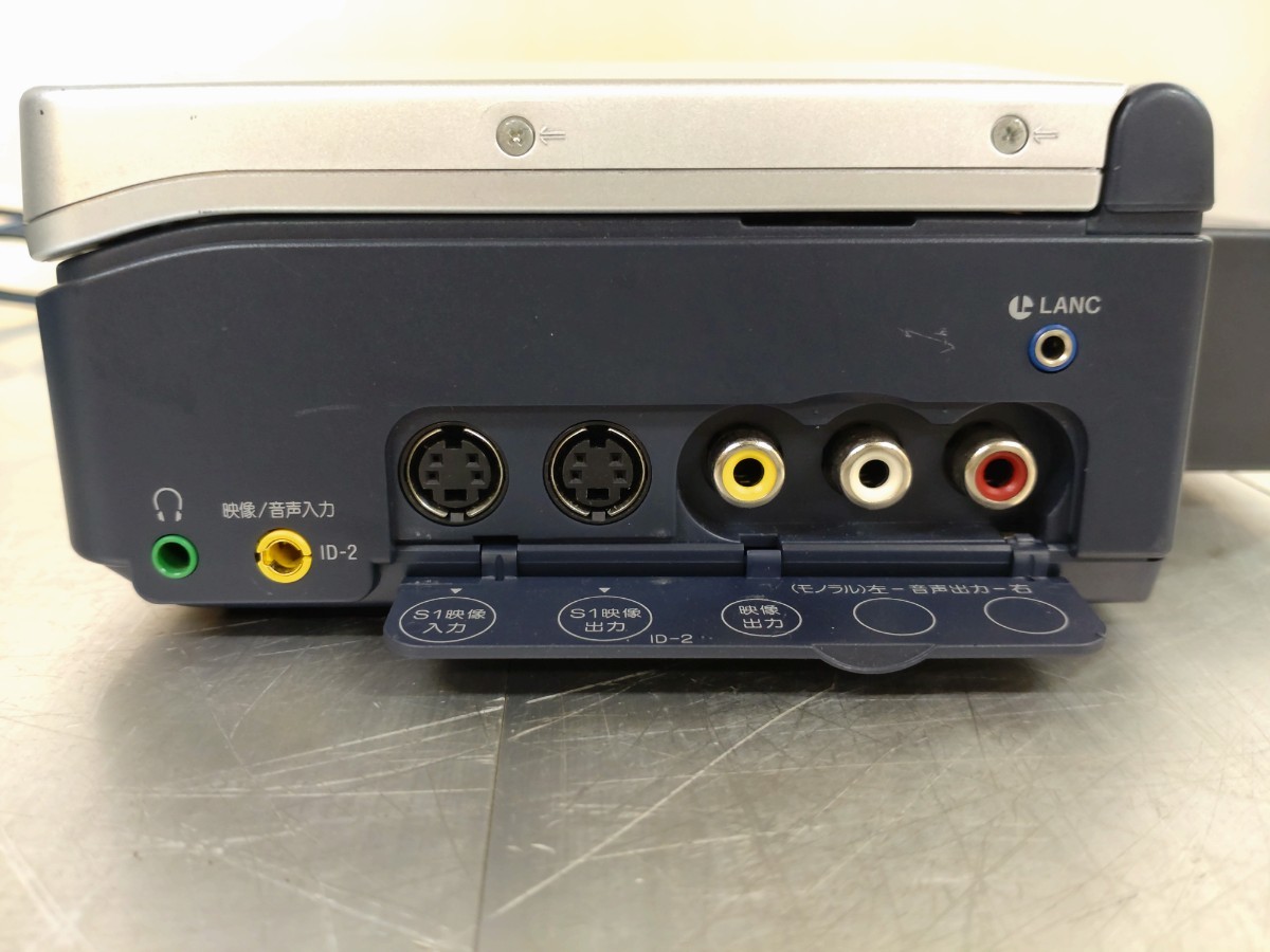 SONY MiniDV デジタルビデオカセットレコーダー GV-D1000 通電のみ確認済み ジャンク品の画像6