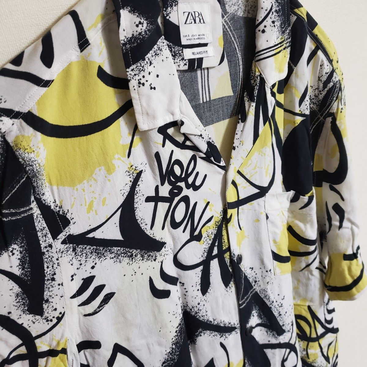 ZARA ザラ 総柄 半袖オープンカラーシャツ 赤西仁着用柄 メンズS ZARA ザラ 総柄 半袖オープンカラーシャツ 赤西仁着用柄 メンズS