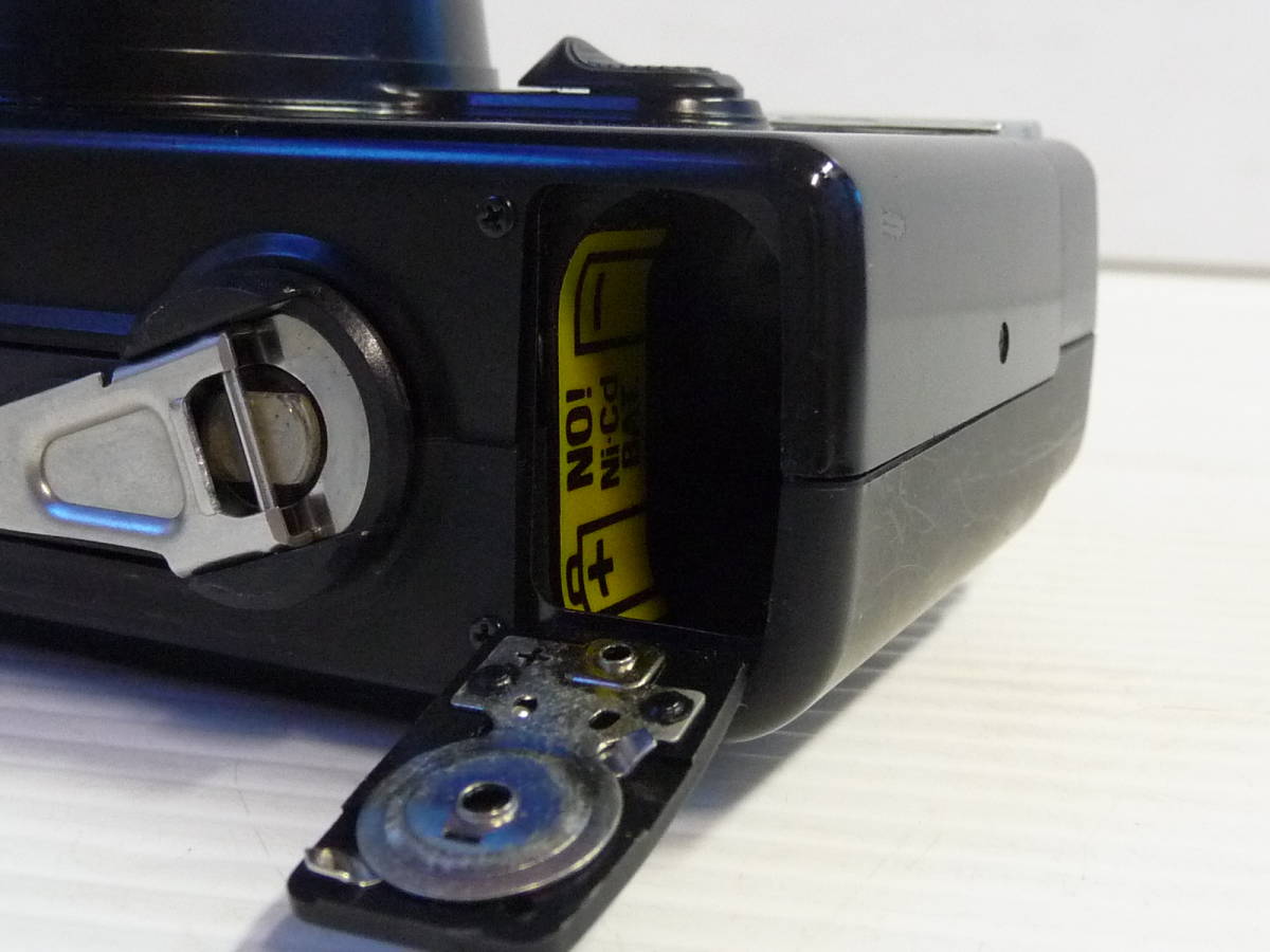 美品 コニカ Konica EFJ AUTO DATE konica HEXANON 36mm F4 フィルムカメラ 単三電池式_画像9