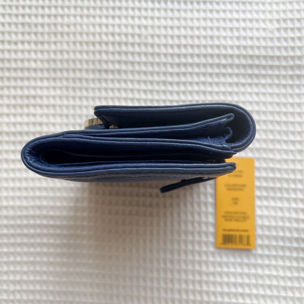 競売 トリーバーチ 新品 未使用 コンパクト財布 インディゴ TORY BURCH