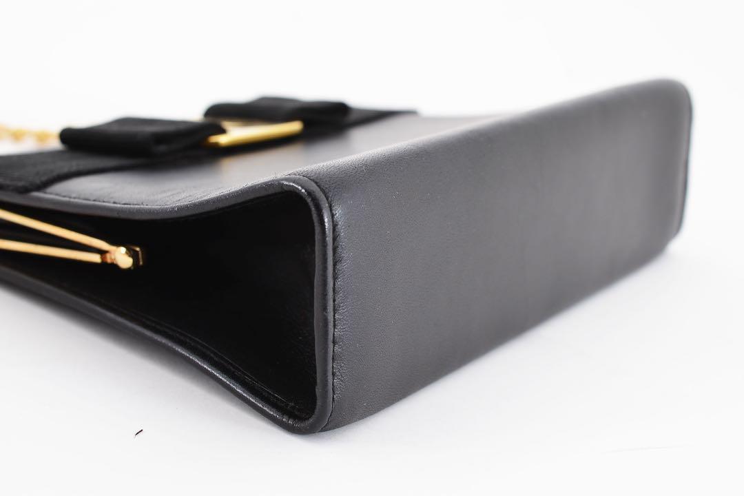 フェラガモ Ferragamo ショルダー ヴァラ ゴールド 2305104 | inmano