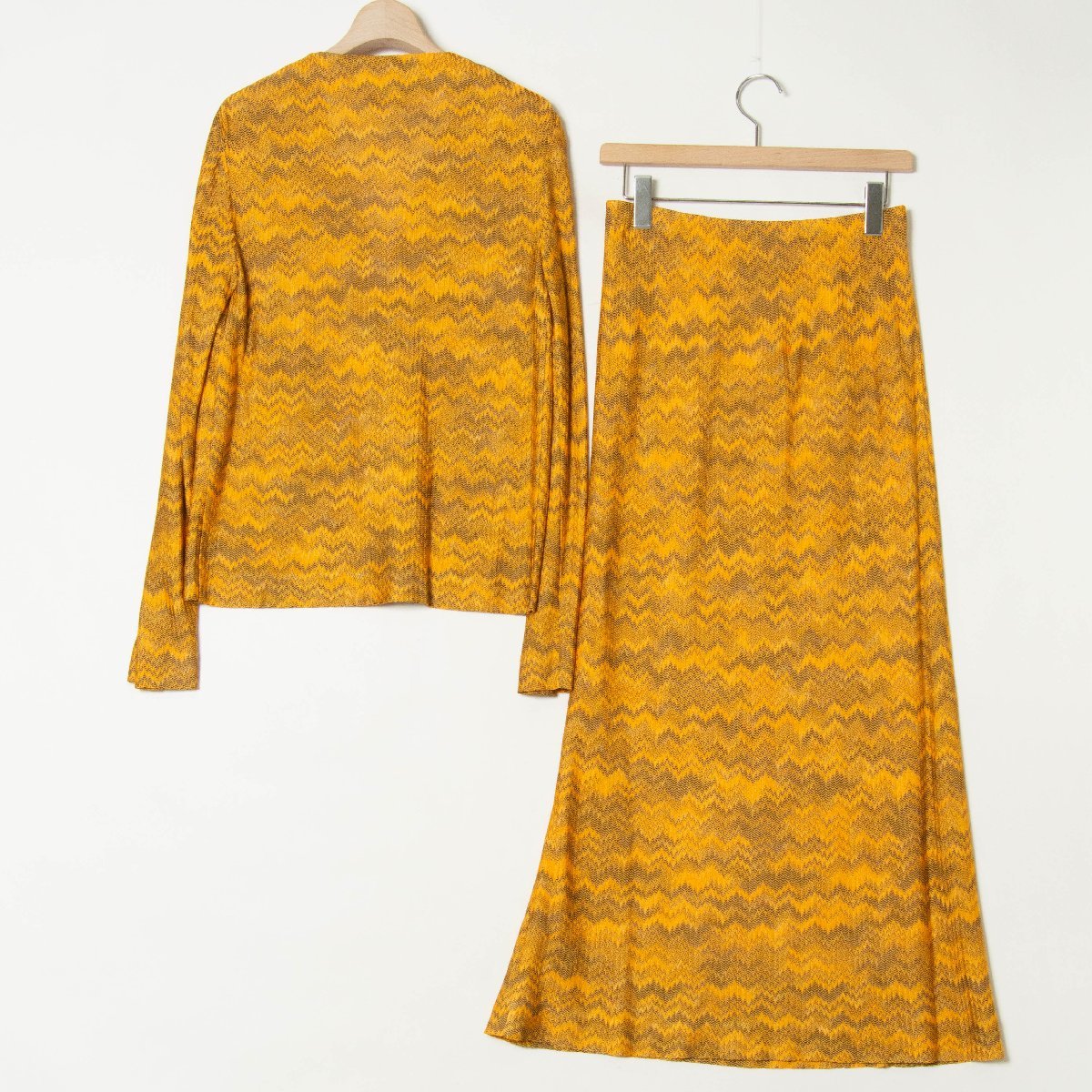 1円スタート】MISSONI ミッソーニ ニットセットアップ 長袖トップス