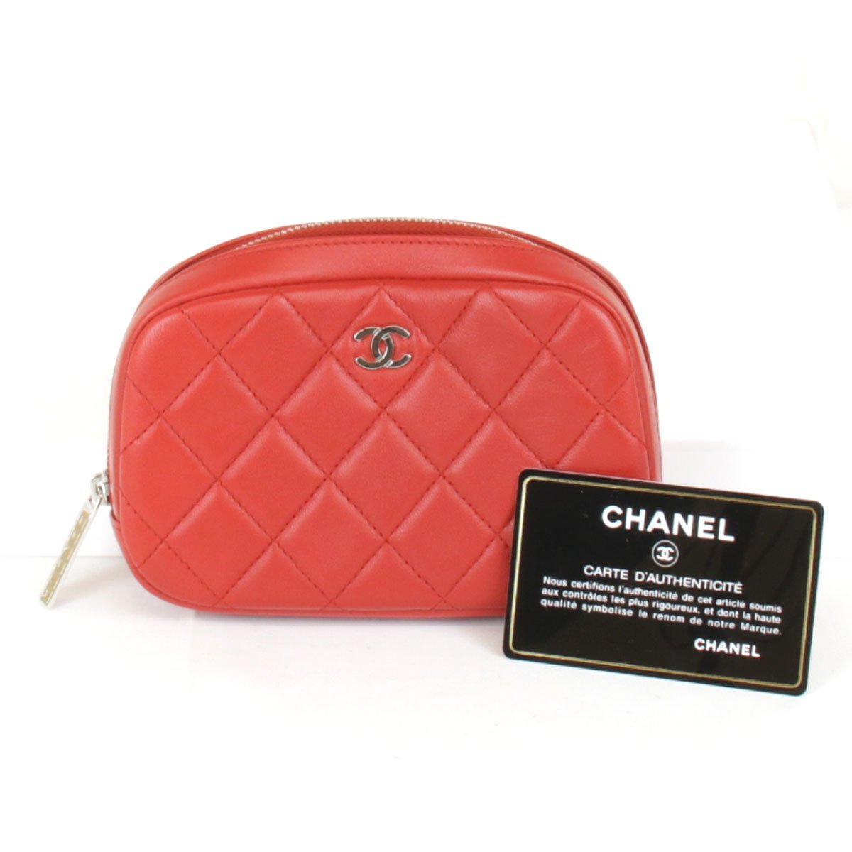 美品『USED』 CHANEL シャネル マトラッセ ポーチ レッド ラムスキン_画像1